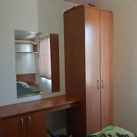 Mobilhome Nr10,biograd アパート スベティ・フィリップ・イ・ヤコブ